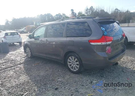 2011 Toyota Sienna Xle from USA, damaged, VIN 5TDDK3DC4BS004022